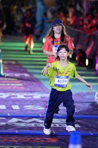 BIB: 4529
                            <button type="button" onclick="openModal(26260897)" class="btn btn-primary btn-sm float-right btn-popup" data-toggle="modal" data-target=".modal-high-quality">
                        <i class="fas fa-shopping-cart"></i> Add to Cart
                    </button>
                                            <button type="button" onclick="isThisMe(26260897, true)" class="btn btn-success btn-sm float-right btn-popup btn-isme hidden" data-toggle="tooltip" data-placement="bottom" title="นี่คือรูปของคุณใช่ไหม คลิกที่นี่เพื่อเอาเข้าอัลบั้ม">
                        <i class="fas fa-plus"></i> Add to album
                    </button>
                    <button type="button" onclick="isThisMe(26260897, false)" class="btn btn-warning btn-sm float-right btn-popup btn-isnotme hidden">
                        <i class="fas fa-ban"></i> Remove from album
                    </button>